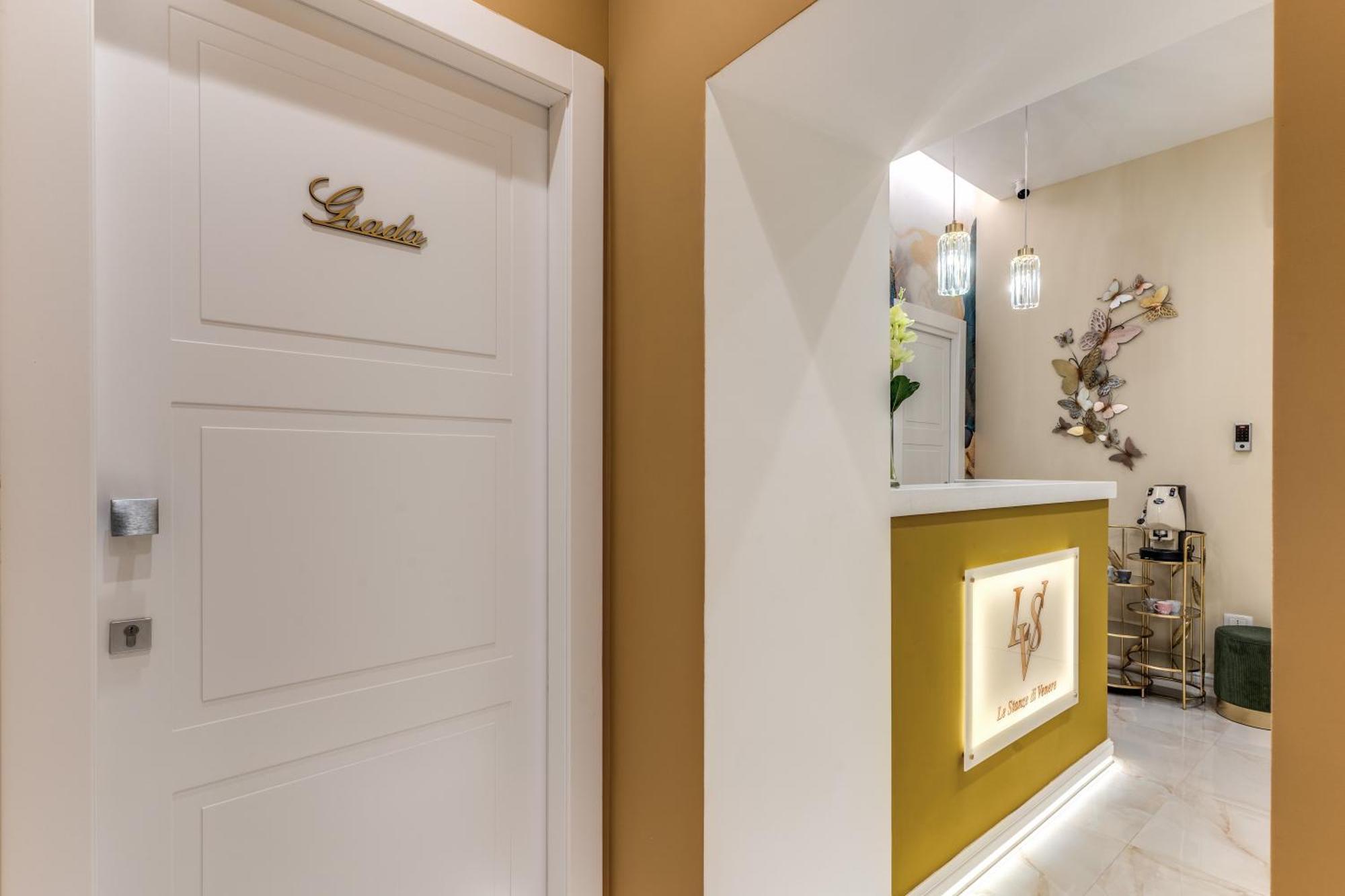 Le Stanze Di Venere Hotell Neapel Exteriör bild